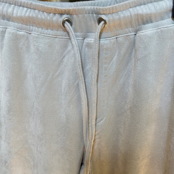 Comfy Pants - Picture 2 of 5
